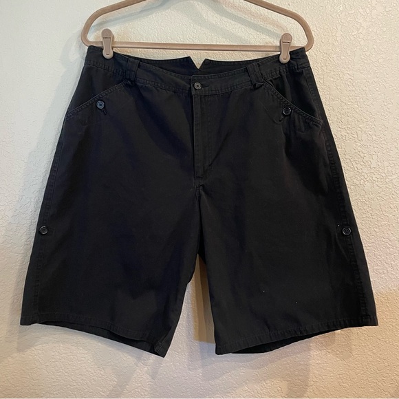 White Stag Womens 16 Vintage Black Cotton Roll Tab Bermuda Shorts Jorts 90s Y2K - Picture 1 of 12